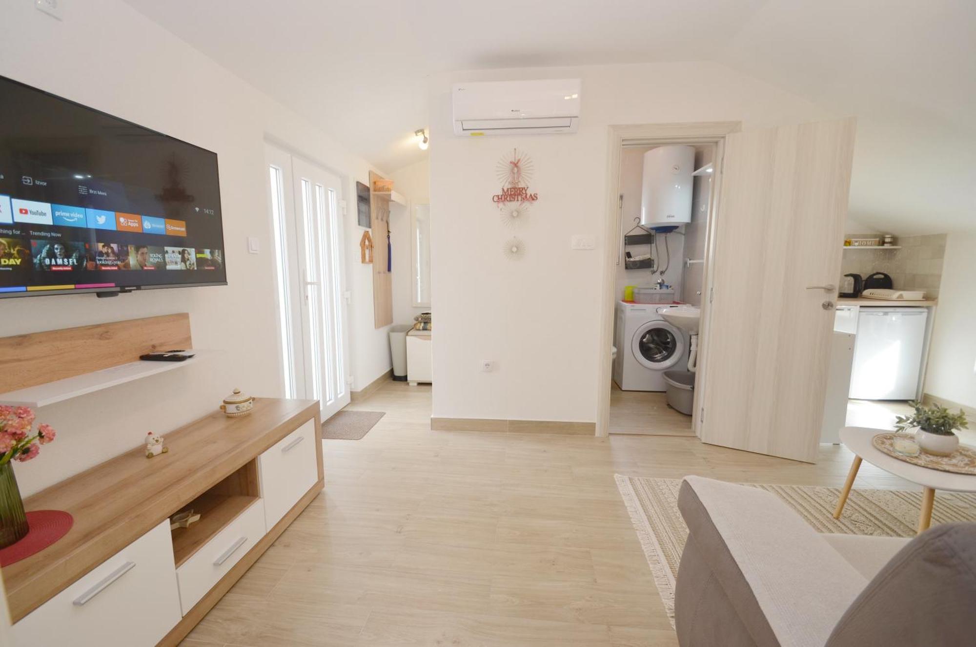 La Mar Mar Apartment Kotor Bagian luar foto